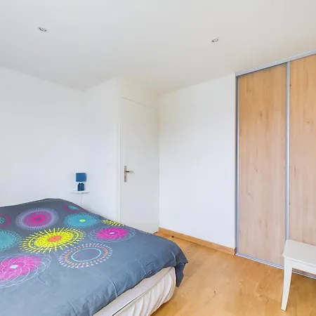 بيت للعطل A 15min A Pied De La Plage, Maison Pour 6 لي سابلِ دولونْ