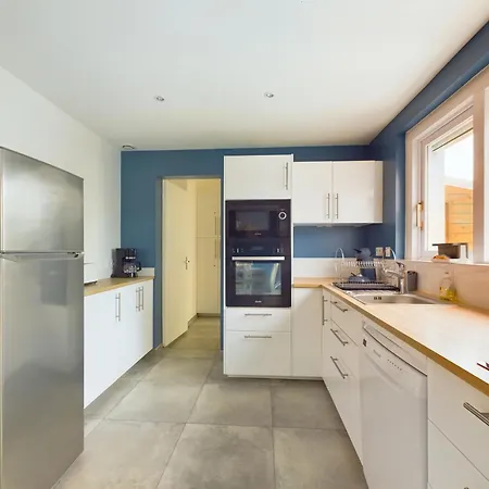 Maison Avec Jardin, Plage A 15 Min A Pied - 6Pers * Les Sables-dʼOlonne