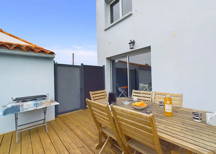 Tatil Evi A 15min A Pied De La Plage, Maison Pour 6