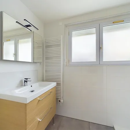 A 15min A Pied De La Plage, Maison Pour 6 Hébergement de vacances Les Sables-dʼOlonne