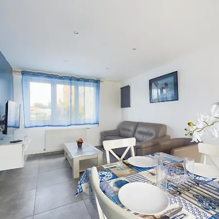 Hébergement de vacances A 15min A Pied De La Plage, Maison Pour 6 Les Sables-dʼOlonne